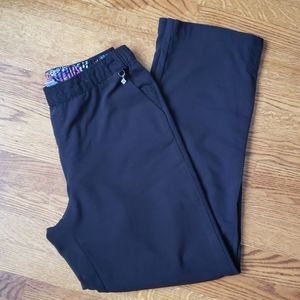 Vera Bradley scrub pants